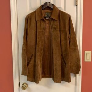 AMI brand, 100% leather, fully lined, ladies coat